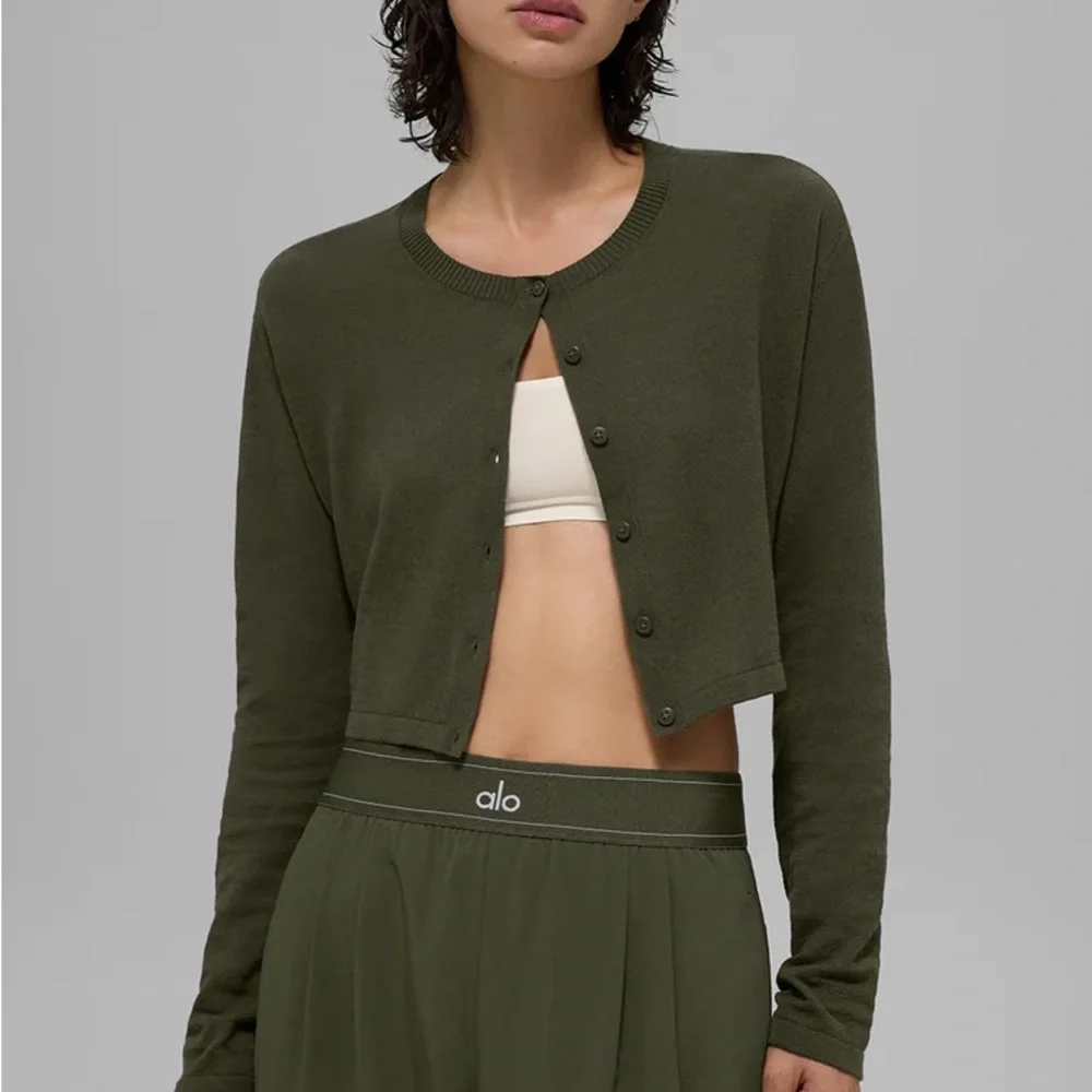 ALO Yoga Olive Crop Cardigan - Picture 1 of 7